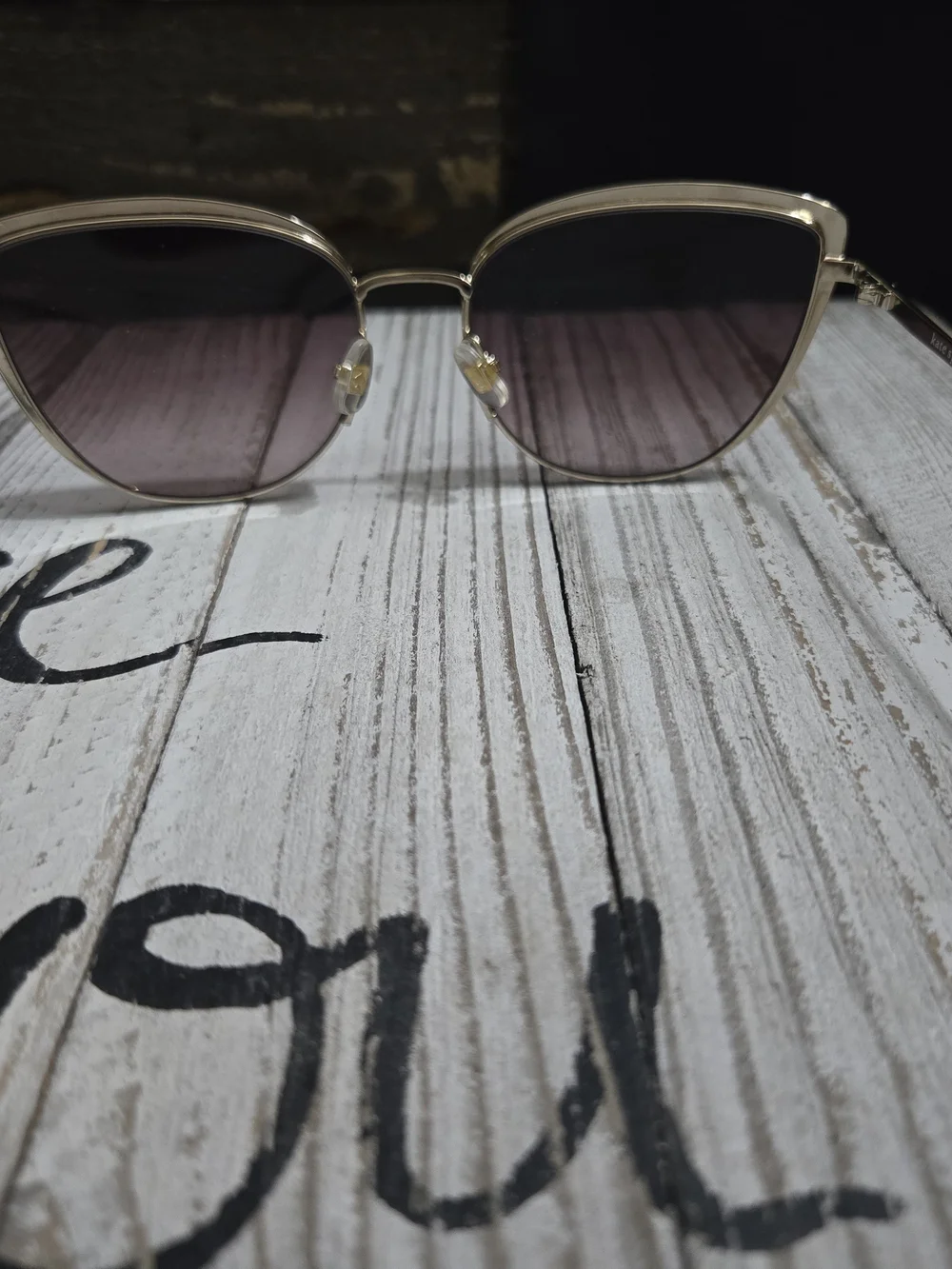 Kate Spade New York Hello Sunshine Cat Eye Sunglasses Gold Glitter Frame w/ Case